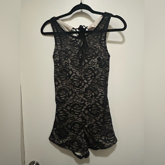 Elegant Black Lace Jumpsuit - Picture 1 of 7